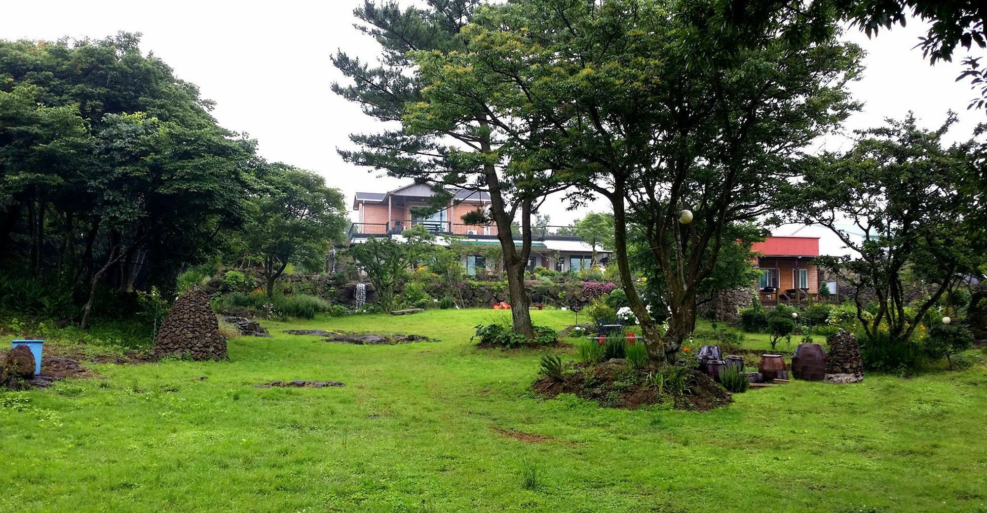 Gotjawal Geomunoreum Pension Jeju Buitenkant foto