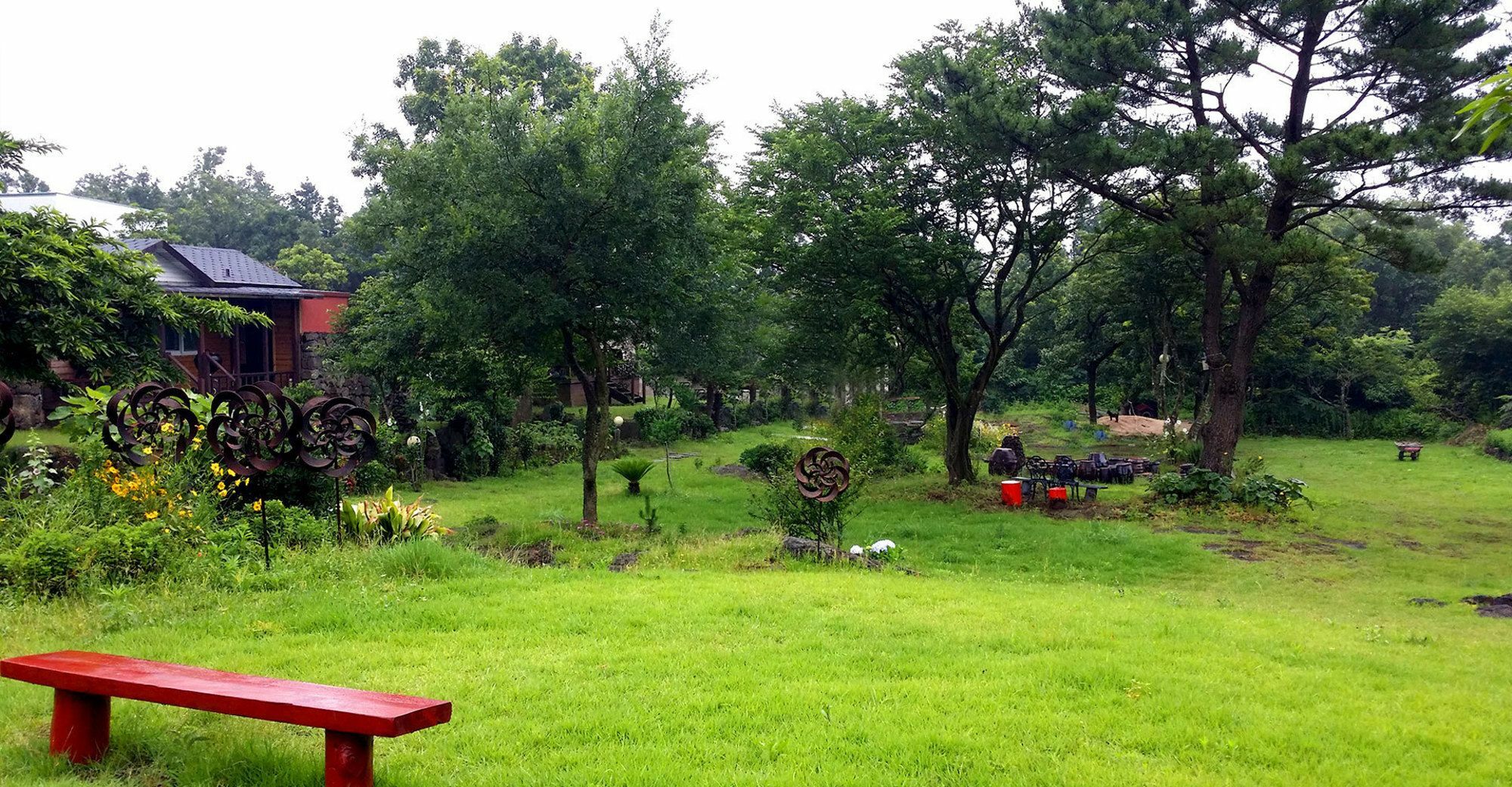 Gotjawal Geomunoreum Pension Jeju Buitenkant foto